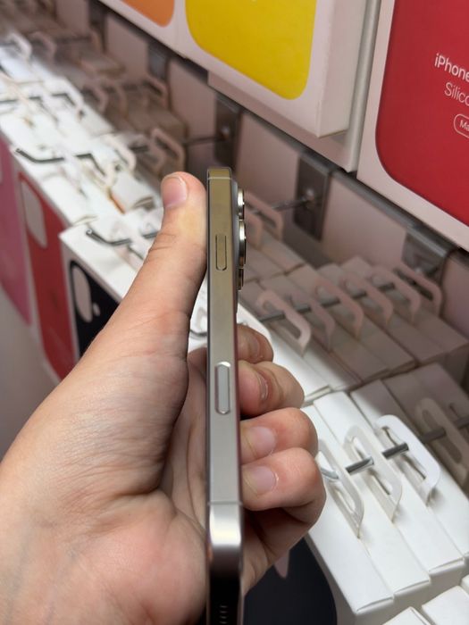 Iphone 16 pro max 256gb natural titanium. Обмен. Гарантия.