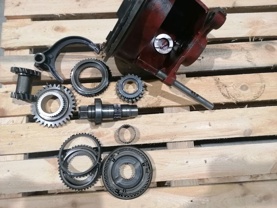 Rewers, Synchronizator Massey Ferguson 3050,3060,3065,3070,3075,3080,