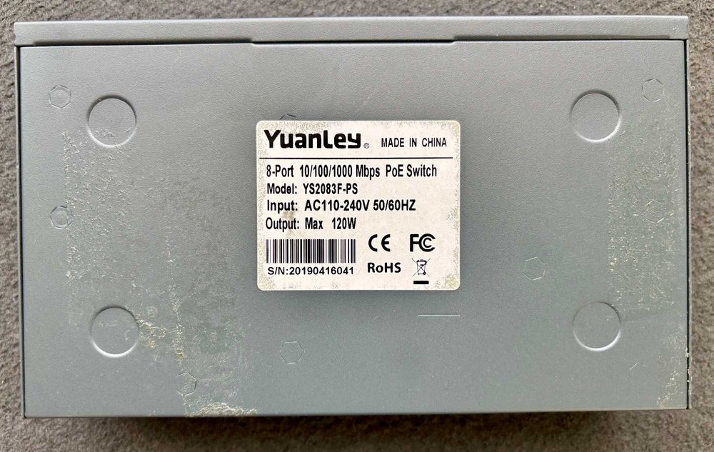 Switch PoE 8 portas Gibabit + 2 uplink + SFP - YuanLey YS2083F-PS