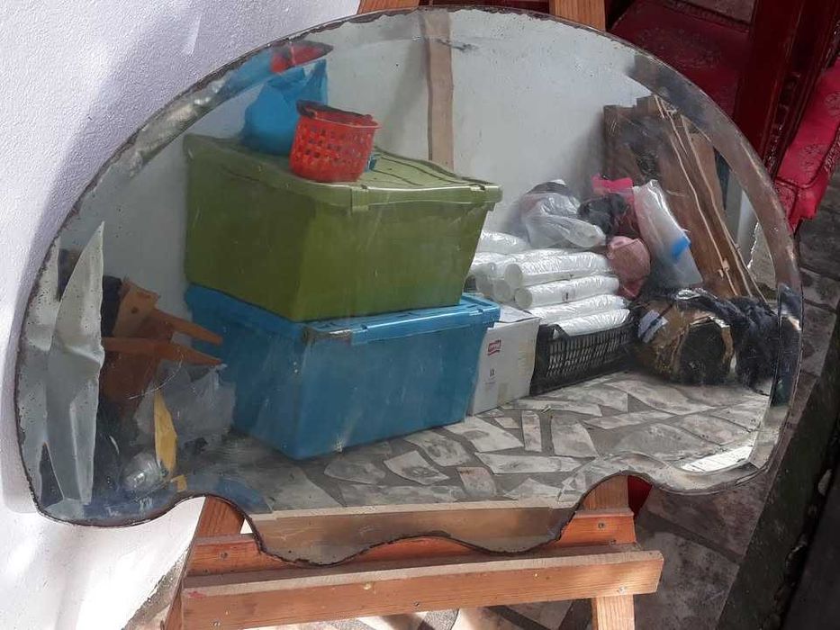 Antigo espelho Oval biselado Anos 50