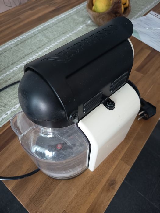 Máquina café Nespresso 'DeLonghi'