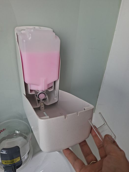 Dispensador de papel e de sabão