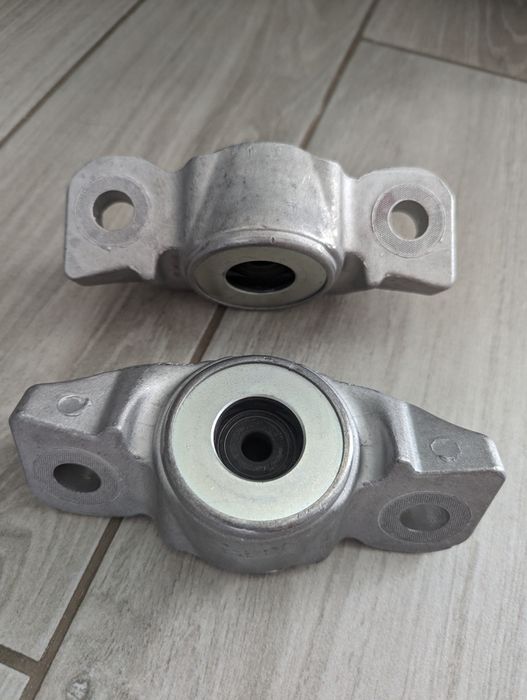 Верхня опора заднього амортизатора Ford Fusion USA/Lincoln MKZ Fomoco