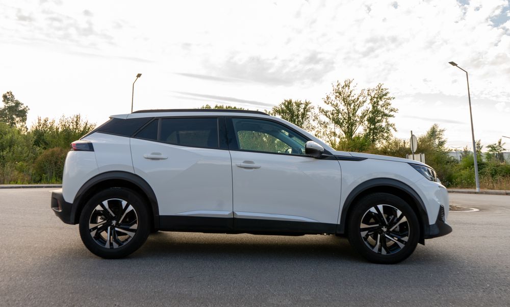 Peugeot 2008 pack Allure | Automático | 2021 | 38.000 km
