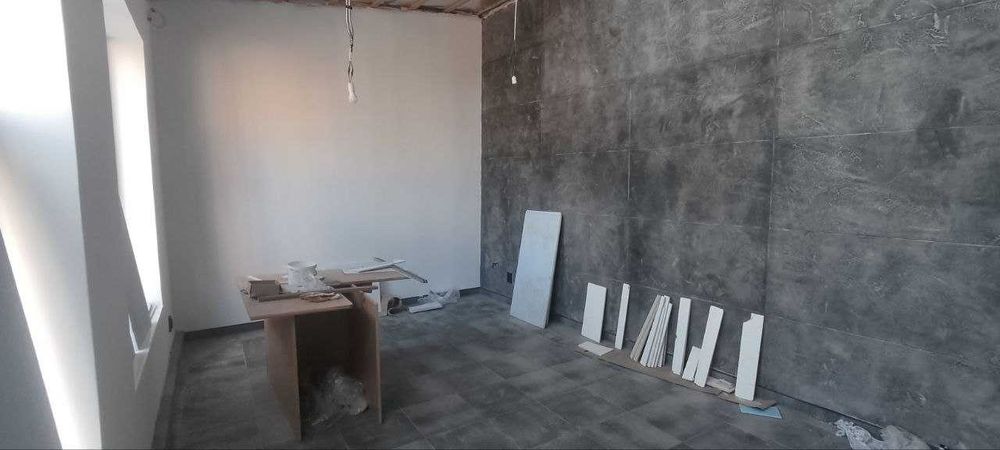 Оренда приміщення 27 кв.м. з ремонтом, окремий вхід, знаходиться в Замостянському р-ні, лояльна ціна та розглядаються  різні види діяльності