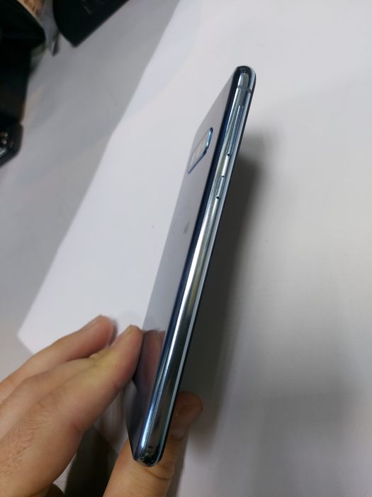 Samsung s10e 6/128GB