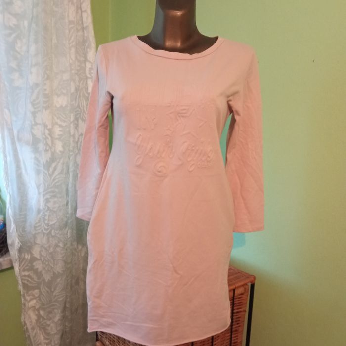 Włoska dresowa sukienka r.40