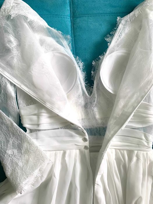 Suknia ślubna #48 boho koronka ivory długi rękaw tren rozmiar 44 XXL