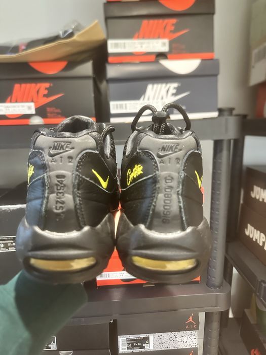 Air max 95 corteiz honey black - preço negociável