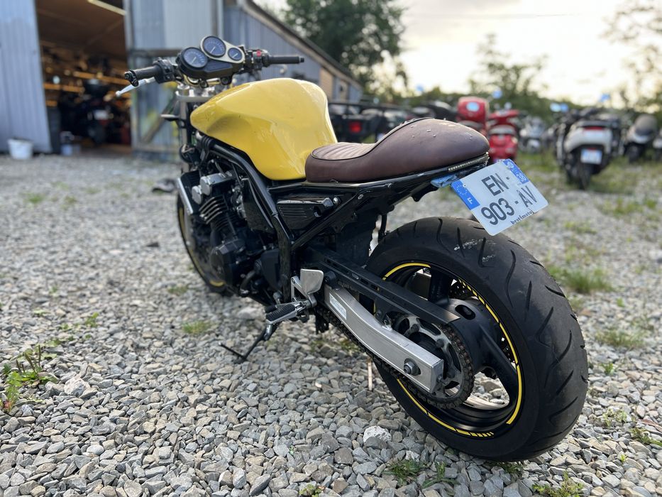 Yamaha Fzs Fazer 600 Cafe Racer Custom