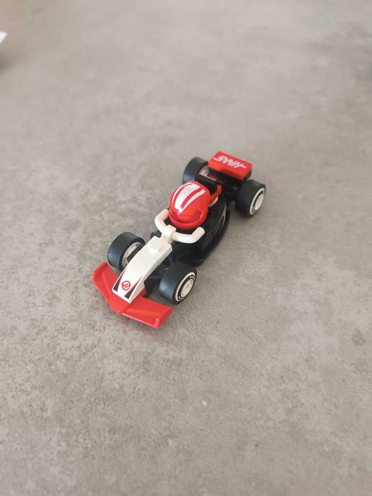 Lego Formula 1 71049