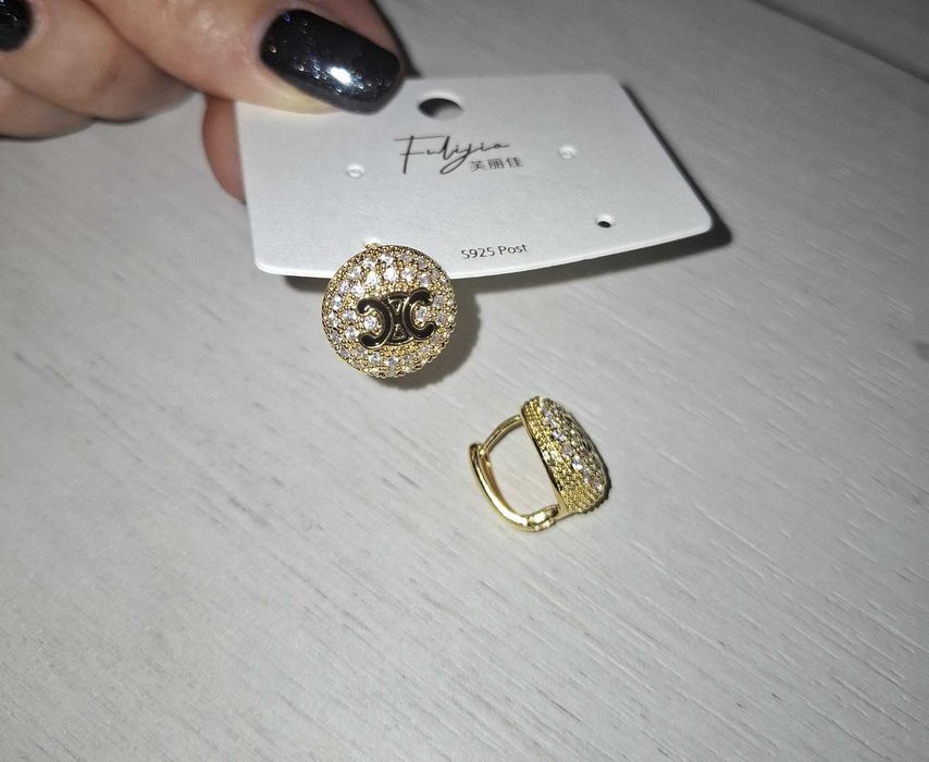 Стильні якісні сережки Celine