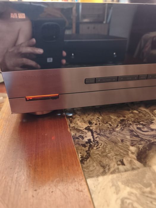 Amplificador Harman Kardon AVR 138