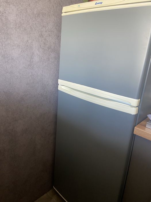 Холодильник Дніпр