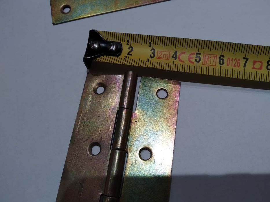 Zawias, szafka skrzynka