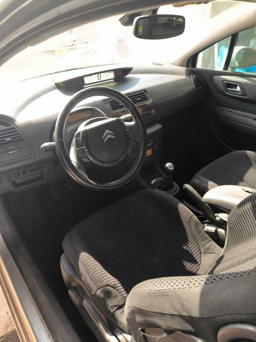 Citroen C4 1.6 HDI 110cv