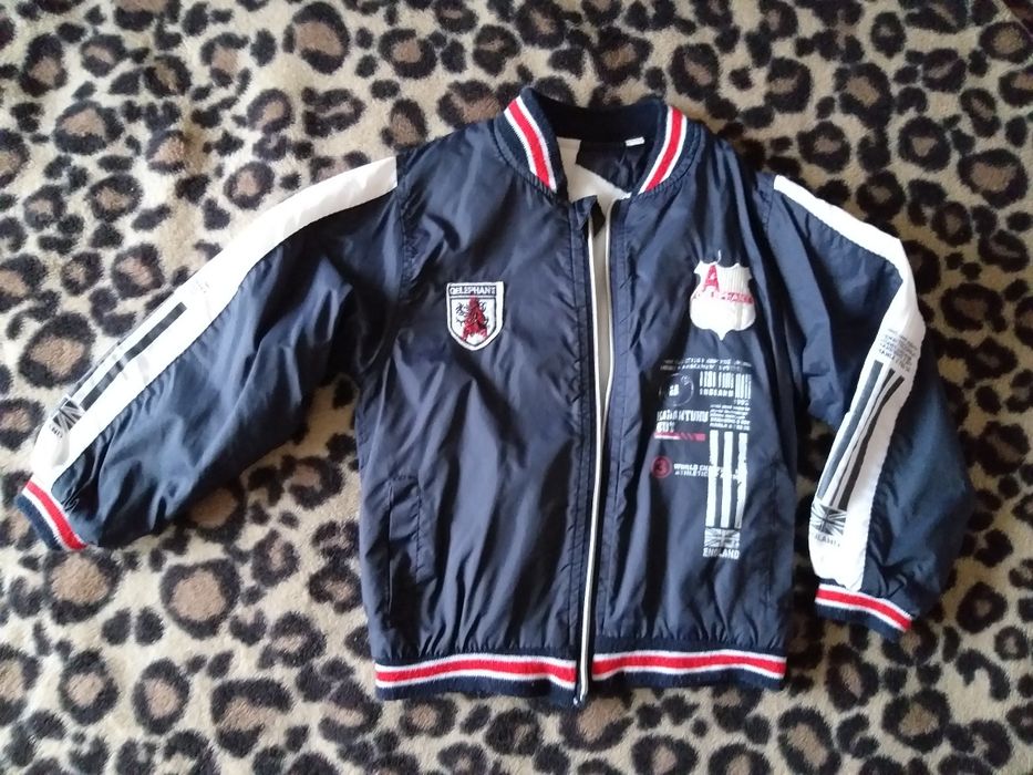 Kurtka przejściowa dla chłopca wiek 4-5 lat