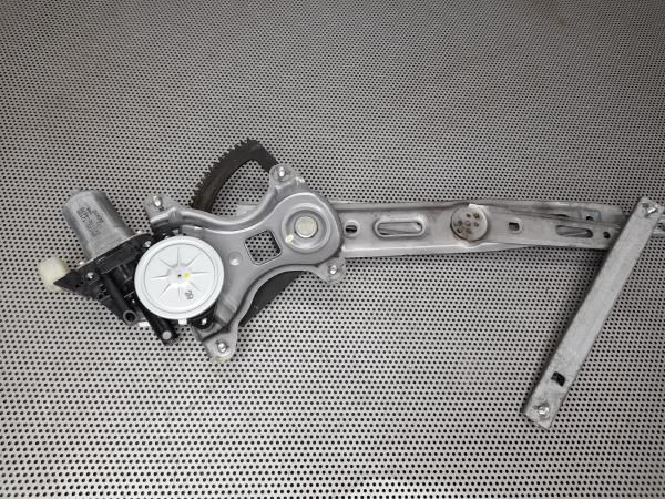 Elevador vidros frente direito HYUNDAI i20 (PB, PBT)