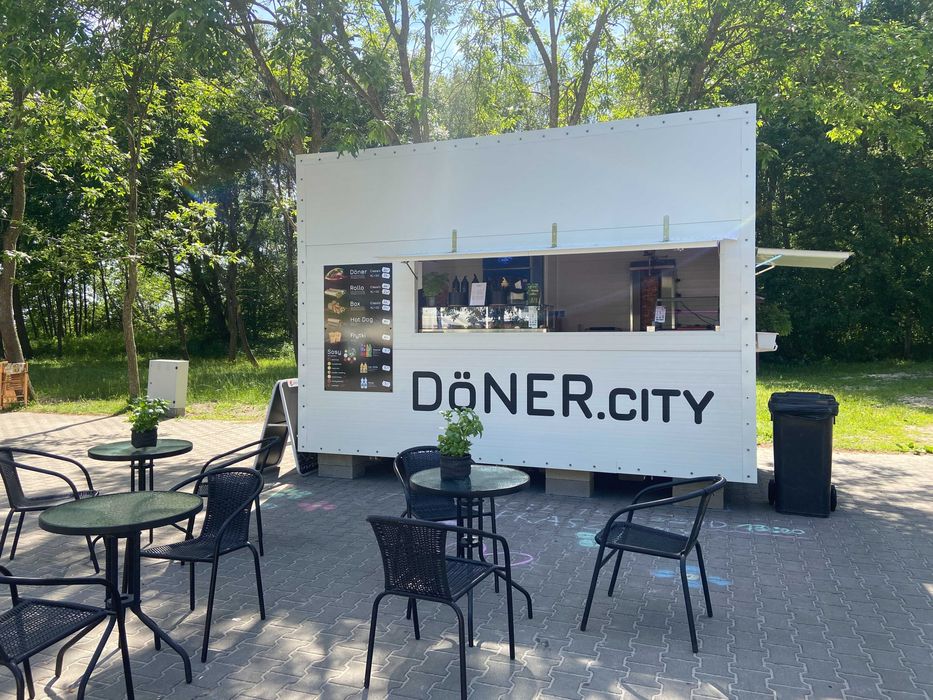 Kontener gastronomiczny KEBAB Food Truck kompletne wyposażenie