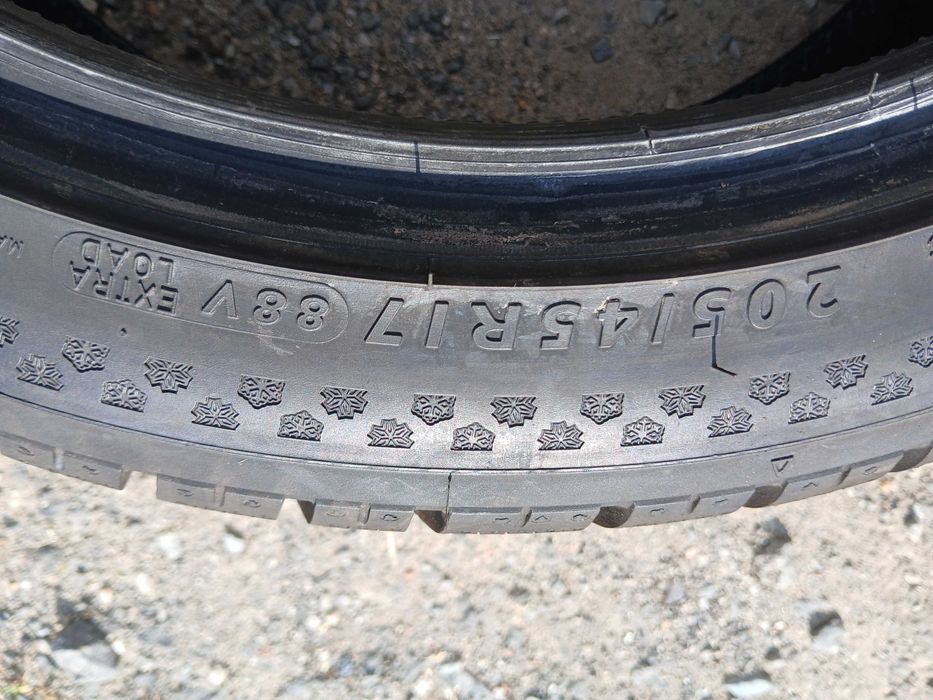 205/45/17 DUNLOP SP WINTER SPORT 4D 24 rok F-VAT