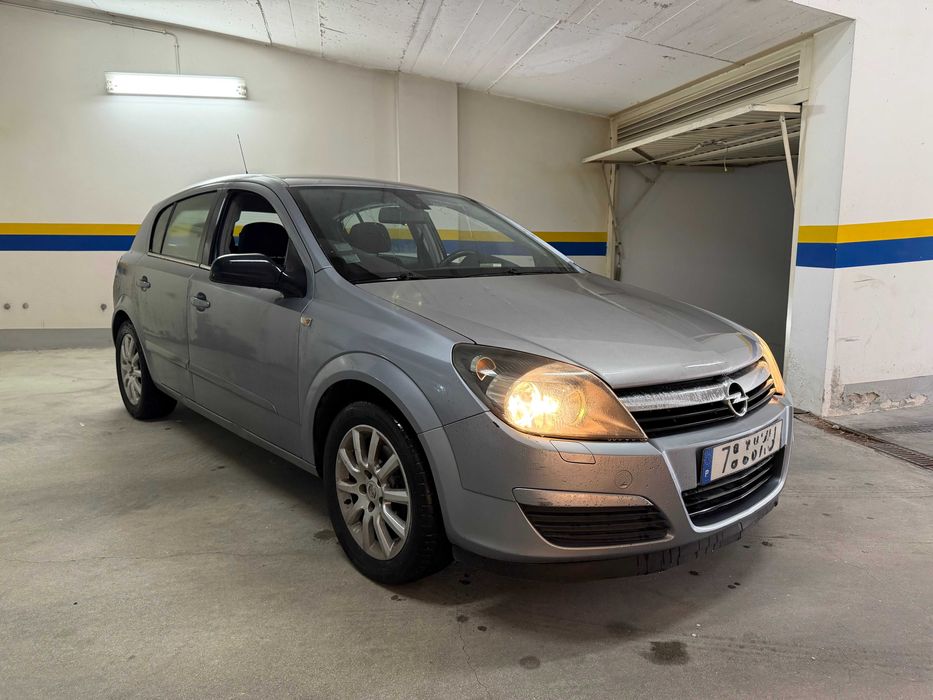 Opel Astra 1.7CDTI COSMO Nacional
