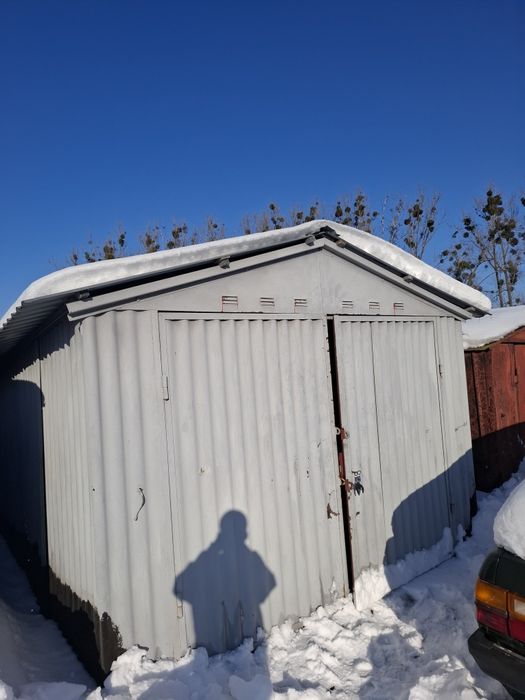 Гараж металевий левандівка