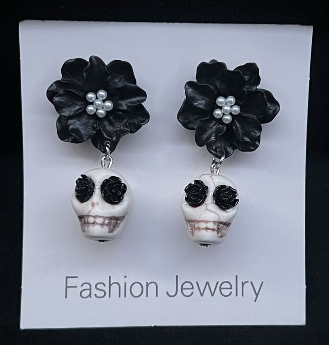 Nowy emo zestaw - rękawiczki + kolczyki