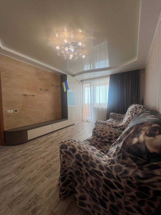 Продам 2 к кв с ремонтом мебель и техника Салтовка 520 м/р 56 кв м улучшеная планировка метро 7 мин пешком Гв-Широнинцев 49 Г
