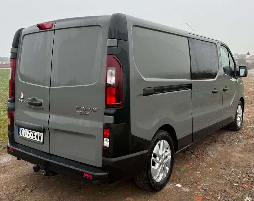 Renault trafic brygadówka long L2H1