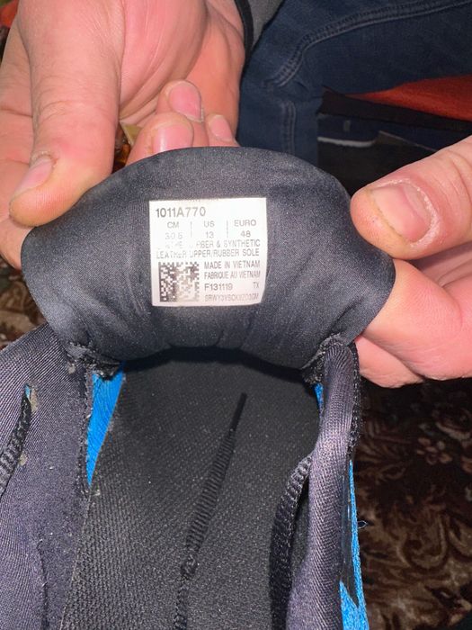 Кросівки чоловічі Asics