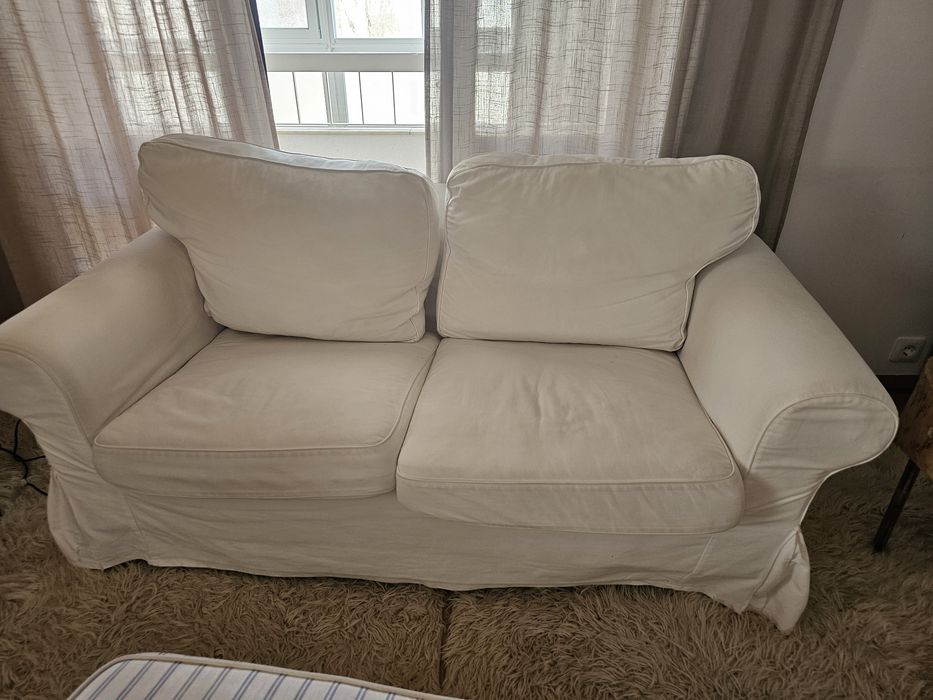 Sofá IKEA de 2 lugares