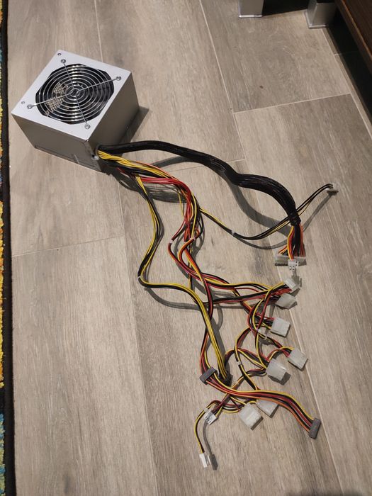 Zasilacz chieftec 400w