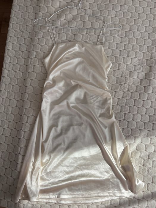 сукня h&m біла, аля сатин