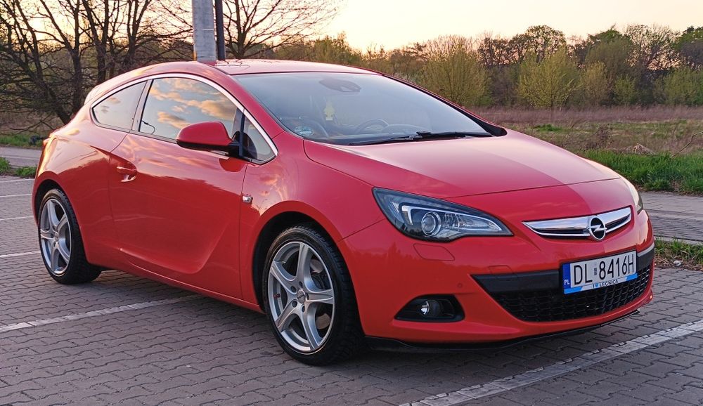 Opel Astra GTC 1.6 Benz. 180ps