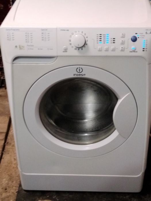 Терміново Пральна машина Indesit