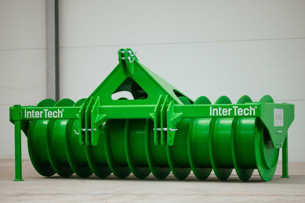Wał dogniatający do pryzm INTERTECH
