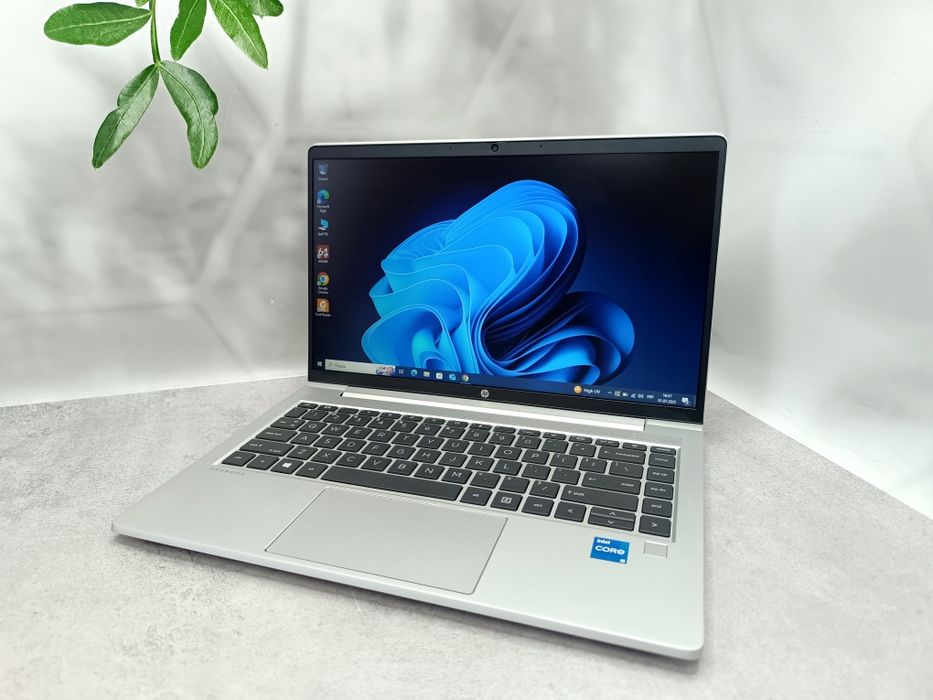 HP ProBook 440 G8/i5-1135G7/8 ГБ/SSD M2 256 GB/14"/4 ядра/2021 рік