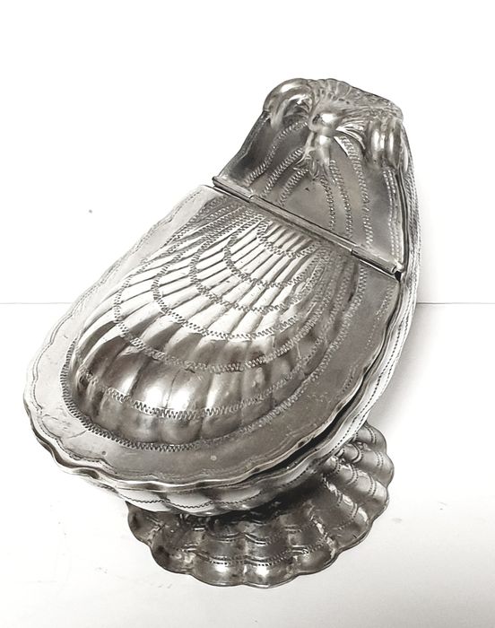 Fantástico antigo açucareiro  inglês em metal prateado