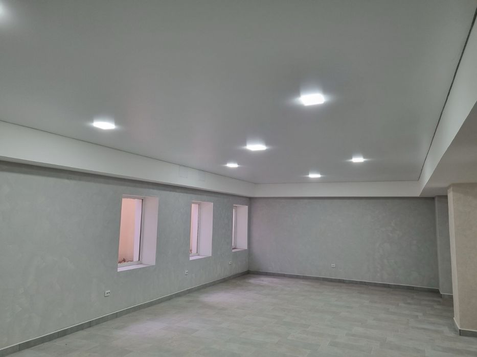 Продам нежилое помещения (205 кв.метров) Сегедская свое без посреднико