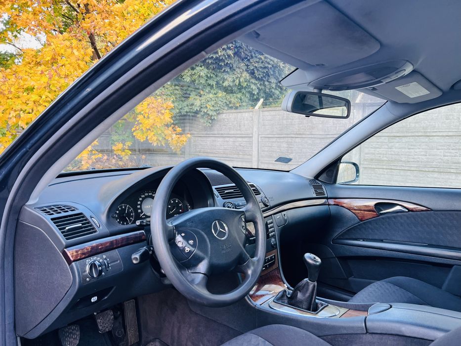 Mercedes E w211 2.2 CDI  zadbany stan