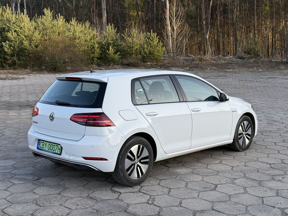 36kWh E-Golf 7 Elektryk 360 kame Full LED Matrix Temp Aktyw Volkswagen