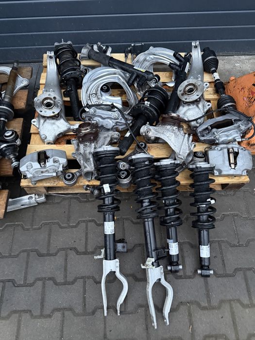 Ходова частина  ix.    BMW   . I4bmw