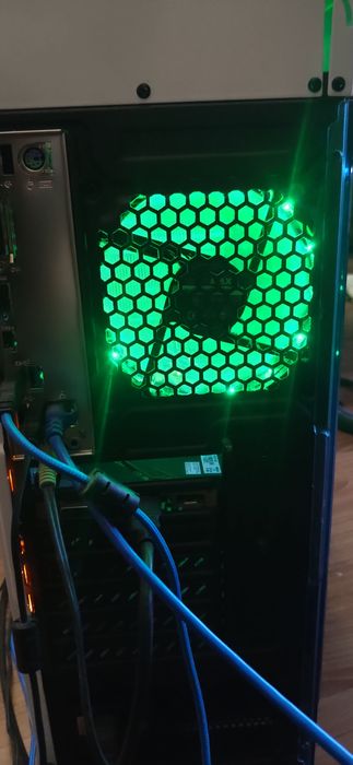 Системний блок, персональний комп'ютер на базі процесору AMD Ryzen 5