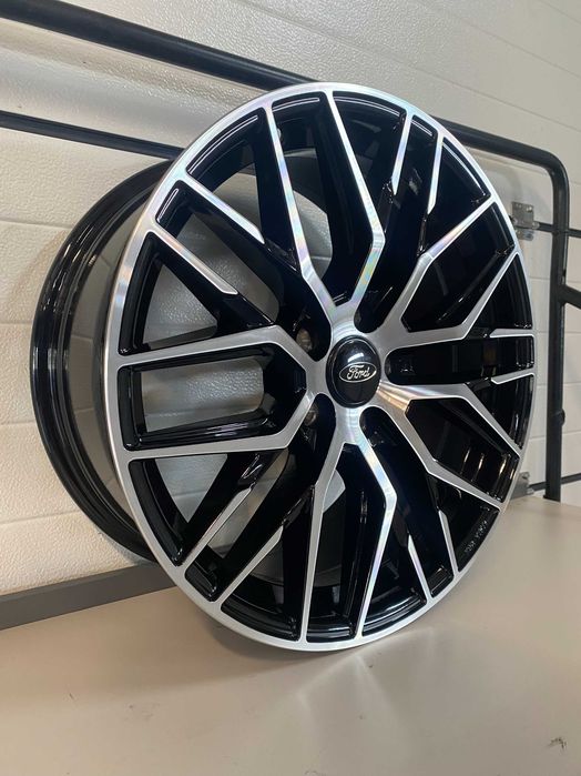 Alufelgi 17 5x108 Et.45 Ford C-Max II Focus MK4 Kuga I II III ST RS