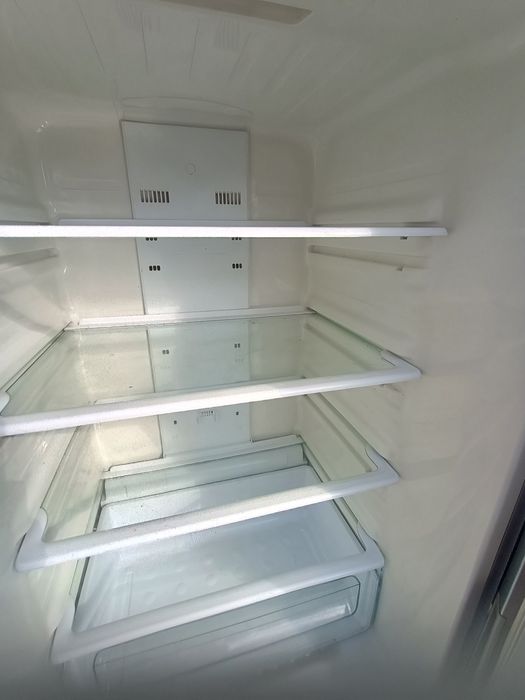 Lodówka No Frost Samsung Srebrna  i  TRANSPORT