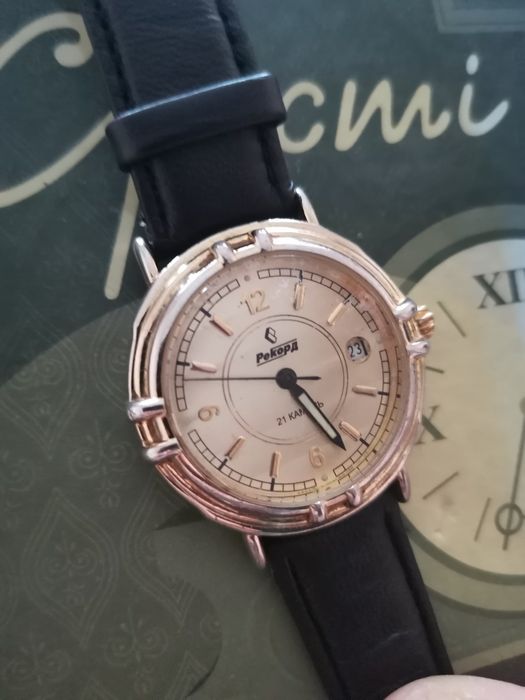 Продам годинник Рекорд