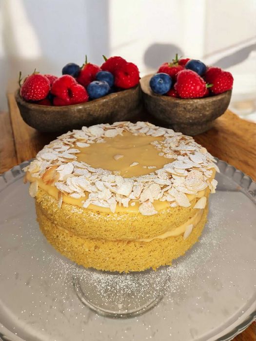 Bolos caseiros simples ou personalizados