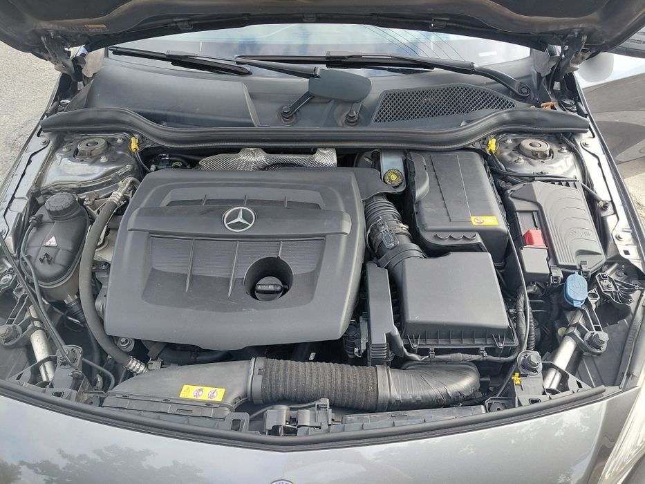 Mercedes 180D amg NACIONAL
