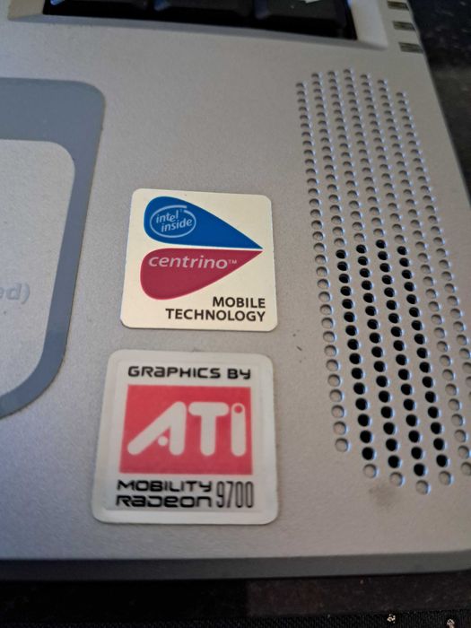 Portátil Gericom EGO 1560 XL DVD+RW