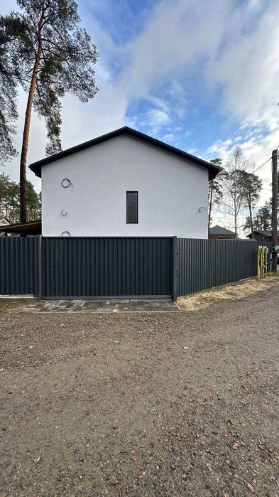 Дуплекс з штукатуркою та розводкою електрики біля РічТауна у Бучі. Газ